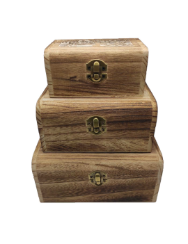 Set de 3 cajas de madera con tapas decoradas con ondas
